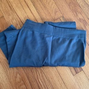 Gray fleece lined leggings